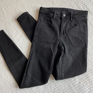 AE Black High-Rise Jeans